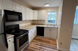 20 Mt Pleasant View Ave, Cumberland, RI 02864 - Photo 1