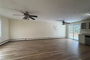 46 Hoover St, West Warwick, RI 02893 - Photo 6