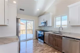 78 Sherwood St, Providence, RI 02908 - Photo 14