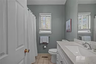 25 Magnum Ct, Smithfield, RI 02917 - Photo 20