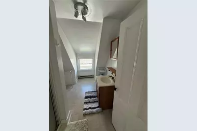 28 Calvert Street #3, Newport, RI 02840 - Photo 12