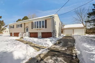 11 Barton Lane, Middletown, RI 02842 - Photo 1