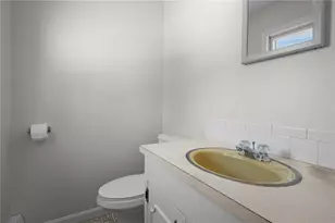 11 Barton Ln, Middletown, RI 02842 - Photo 26