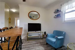 11 Hammond St, Newport, RI 02840 - Photo 1