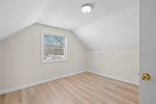 65 Almy St, Warwick, RI 02886 - Photo 28