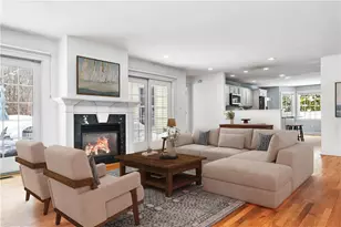 15 Jessica Ln, South Kingstown, RI 02879 - Photo 10