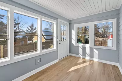 211 Pinnery Avenue, Warwick, RI 02886 - Photo 24