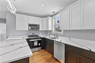 211 Pinnery Ave, Warwick, RI 02886 - Photo 8