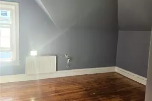 147 Wentworth Ave, Cranston, RI 02905 - Photo 14