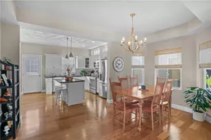 32 Morningside Dr, North Kingstown, RI 02852 - Photo 8