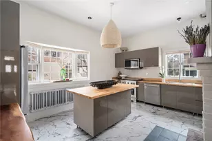 214 Bowen St, Providence, RI 02906 - Photo 20