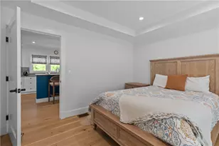 109 Carroll Ave, Newport, RI 02840 - Photo 18