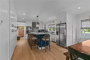 109 Carroll Ave, Newport, RI 02840 - Photo 8