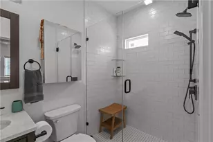 109 Carroll Ave, Newport, RI 02840 - Photo 32