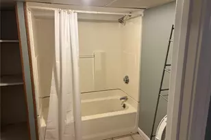 610 Killingly St, Johnston, RI 02919 - Photo 6