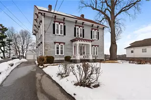 29 Jenks Ave, Central Falls, RI 02863 - Photo 2