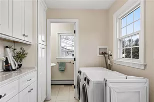 217 Belvedere Dr, Cranston, RI 02920 - Photo 10