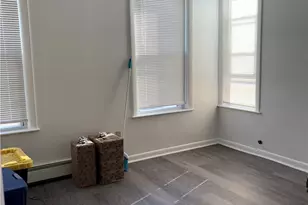 55 Brown St, Pawtucket, RI 02860 - Photo 4