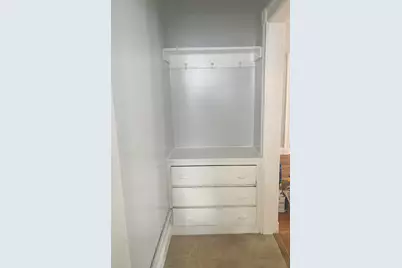 9 Sherman Street, Newport, RI 02840 - Photo 6