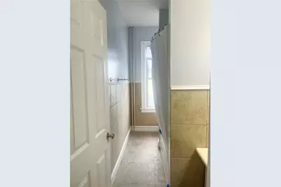 9 Sherman Street, Newport, RI 02840 - Photo 14