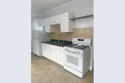 9 Sherman Street, Newport, RI 02840 - Photo 4