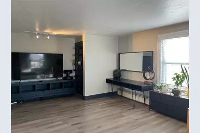 556 Metacom Avenue, Bristol, RI 02809 - Photo 6