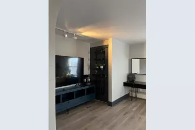 556 Metacom Avenue, Bristol, RI 02809 - Photo 8