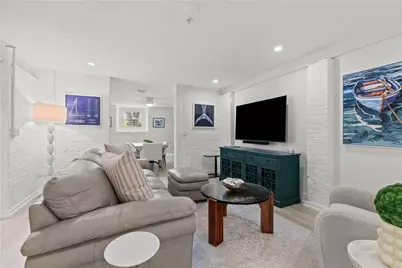 426 Spring Street #B101, Newport, RI 02840 - Photo 6