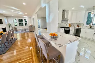 141 Elton St, Providence, RI 02906 - Photo 2