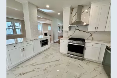 141 Elton Street, Providence, RI 02906 - Photo 4