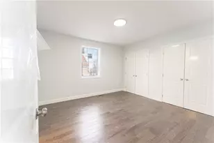 14 Burnside St, Providence, RI 02905 - Photo 16