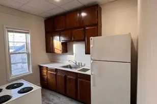 151 Pidge Ave, Pawtucket, RI 02860 - Photo 1