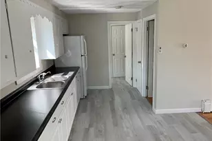 15 Virginia Ave, West Warwick, RI 02893 - Photo 4