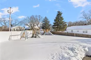 55 Togansett Rd, Providence, RI 02910 - Photo 48