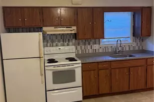 427 High St, Central Falls, RI 02863 - Photo 2