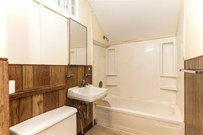 109 Hemond Avenue, Woonsocket, RI 02895 - Photo 28