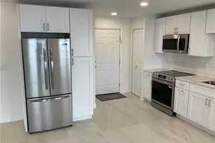 33 Bullocks Point Ave, East Providence, RI 02915 - Photo 2