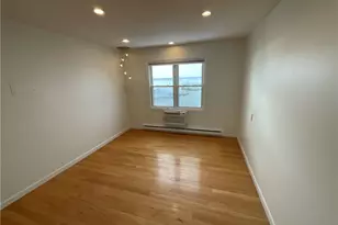 33 Bullocks Point Ave, East Providence, RI 02915 - Photo 18