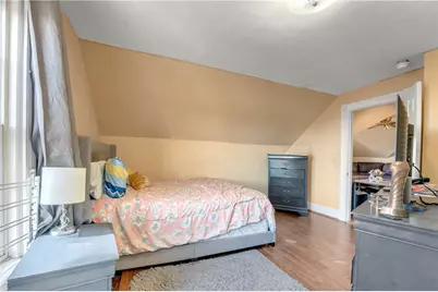 274 Lonsdale Avenue, Pawtucket, RI 02860 - Photo 14