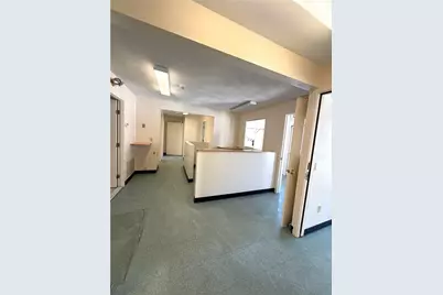 1302 Elmwood Avenue, Providence, RI 02910 - Photo 6