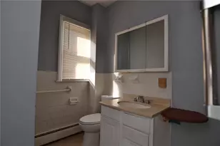 24 Arnold St, Lincoln, RI 02865 - Photo 20