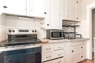 68 Kenwood St, Woonsocket, RI 02895 - Photo 20