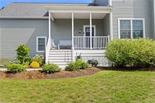 61 Immokolee Dr, Portsmouth, RI 02871 - Photo 4