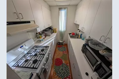 43 Sargent Avenue, Providence, RI 02906 - Photo 2