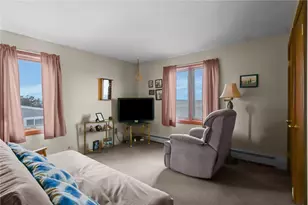 240 Shawomet Ave, Warwick, RI 02889 - Photo 30