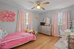 25 Fisher St, North Providence, RI 02911 - Photo 26