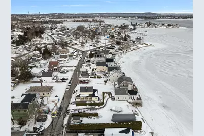 47 Cedar Avenue, Portsmouth, RI 02871 - Photo 44