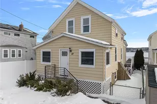 47 Cedar Ave, Portsmouth, RI 02871 - Photo 36