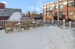 21 Spring St, Newport, RI 02840 - Photo 2