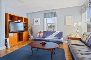 35 Brewer St, Newport, RI 02840 - Photo 2